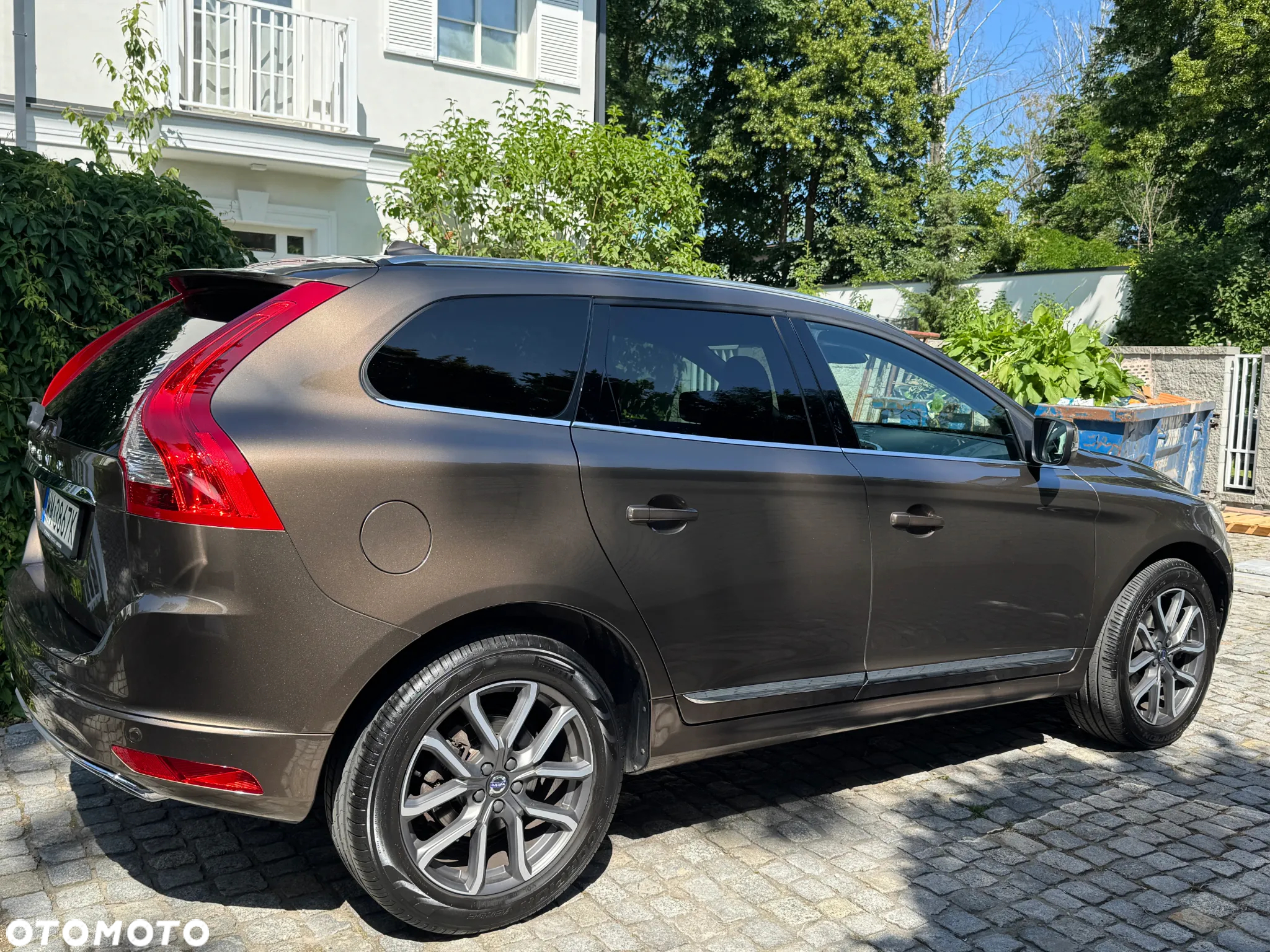 Volvo XC 60 D4 AWD Summum - 4