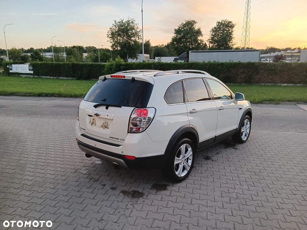 Chevrolet Captiva - 4