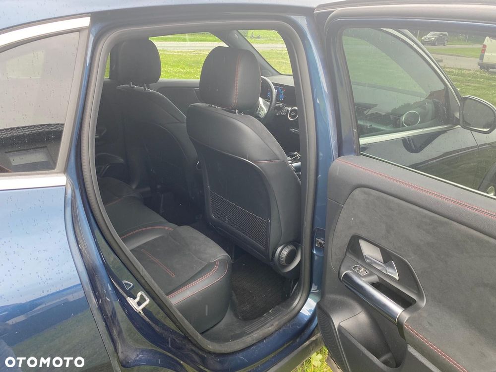 Mercedes-Benz GLA 200 d 8G-DCT Edition AMG Line - 17