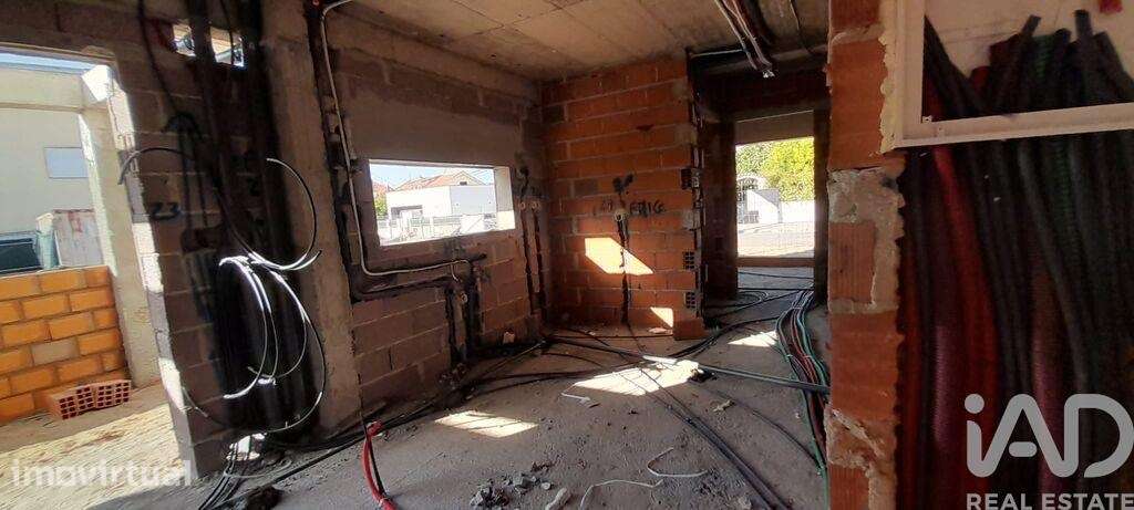 Casa / Villa T3 em Fernão Ferro de 116,00 m2 - Grande imagem: 2/15