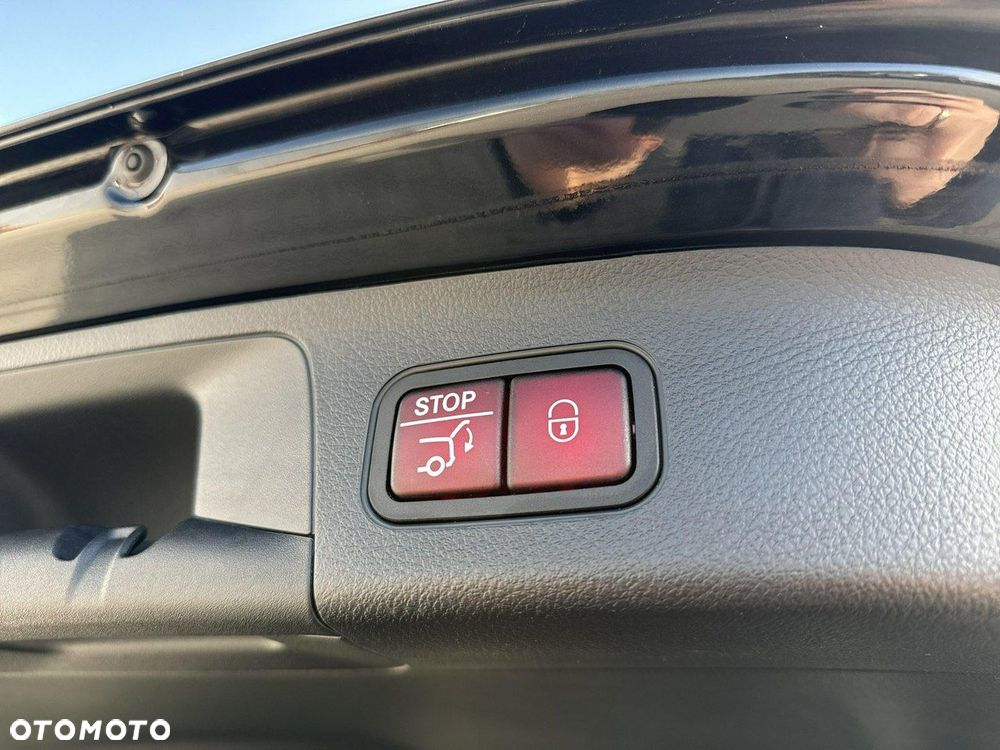 Mercedes-Benz EQA - 17