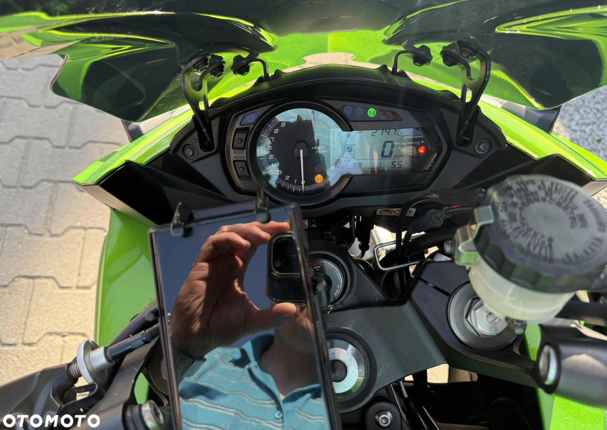 Kawasaki Ninja 1000 SX - 7