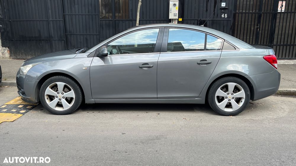 Chevrolet Cruze 2.0 LT G5 - 4