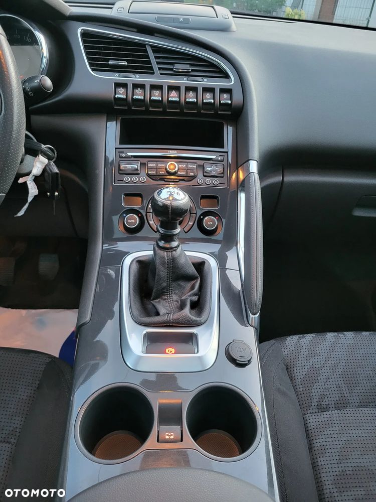 Peugeot 3008 HDi FAP 150 Business-Line - 11