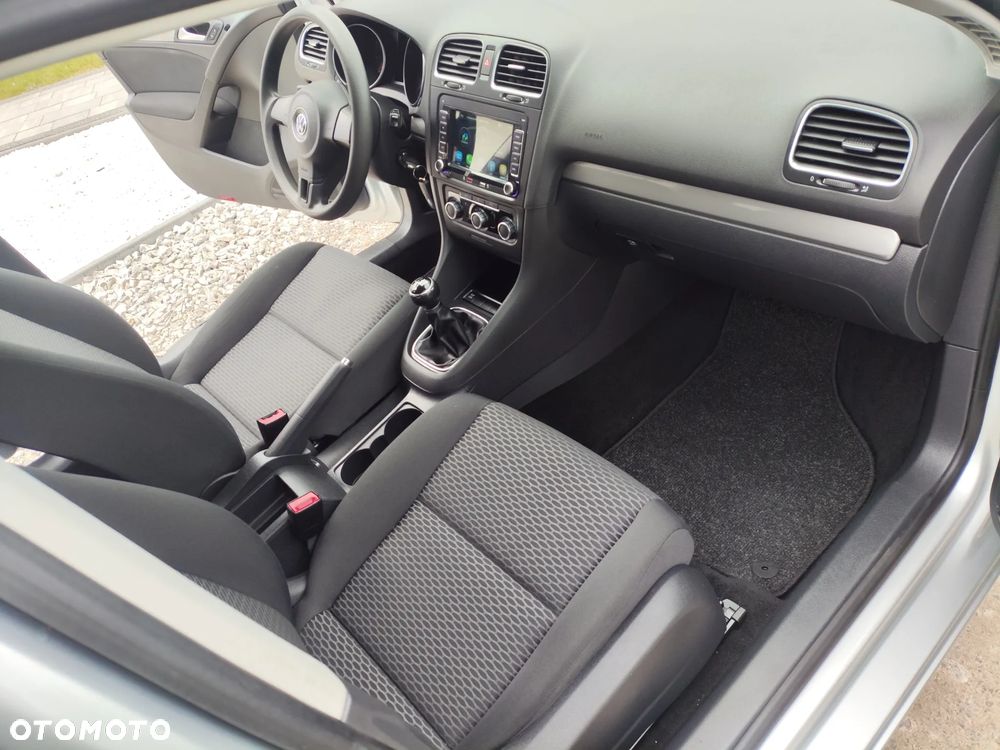 Volkswagen Golf 1.6 Team - 9