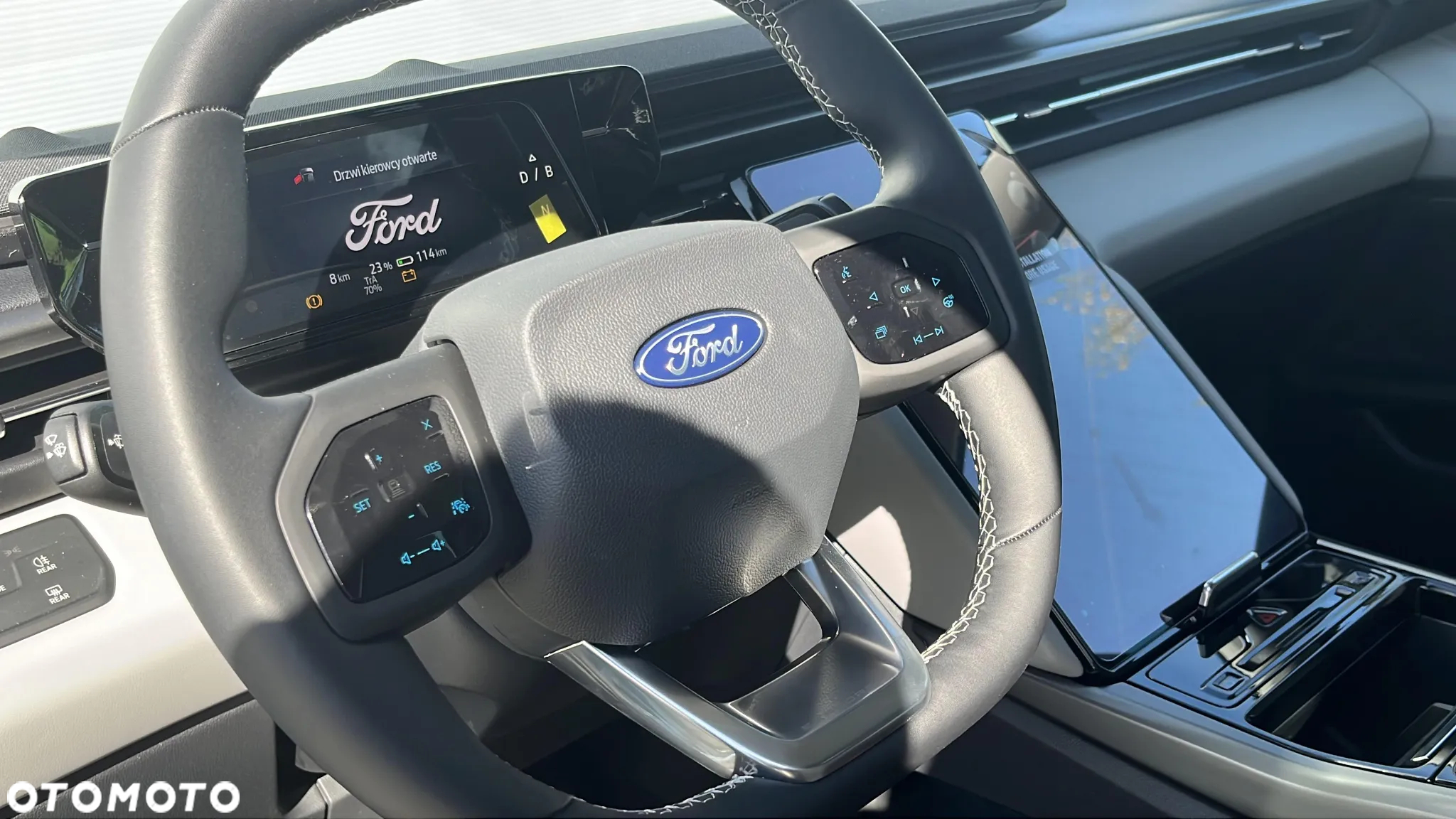 Ford Explorer 77kWh RWD - 12