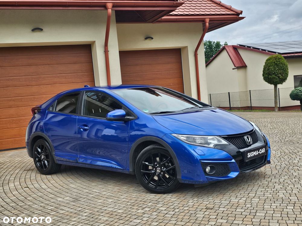 Honda Civic 1.8 i-VTEC Sport Black Edition - 9