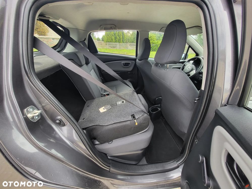 Toyota Yaris - 27