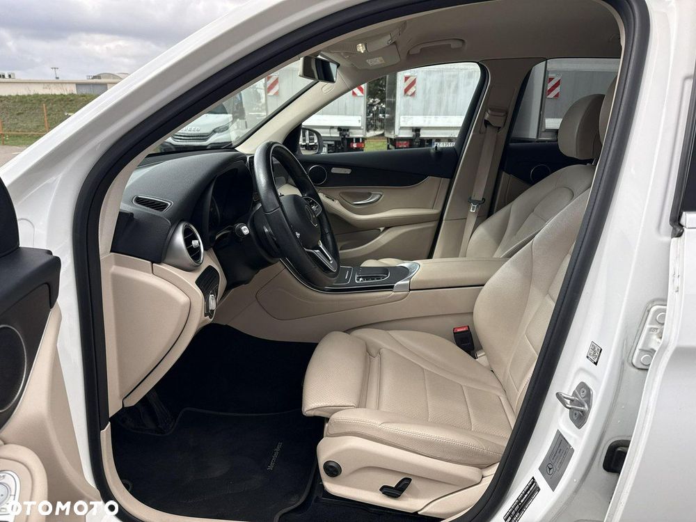 Mercedes-Benz GLC 220 d 4-Matic - 11
