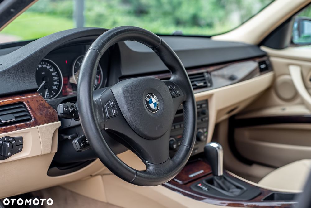 BMW Seria 3 - 14