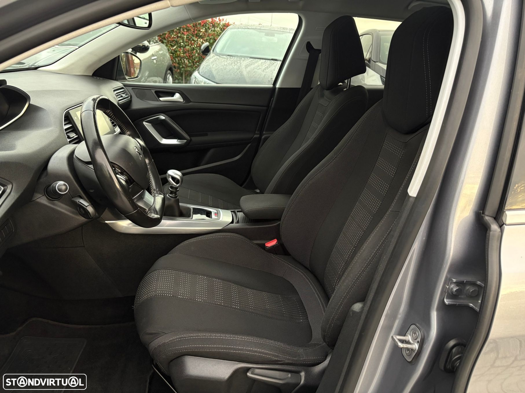Peugeot 308 1.6 BlueHDi Allure J17 - 12