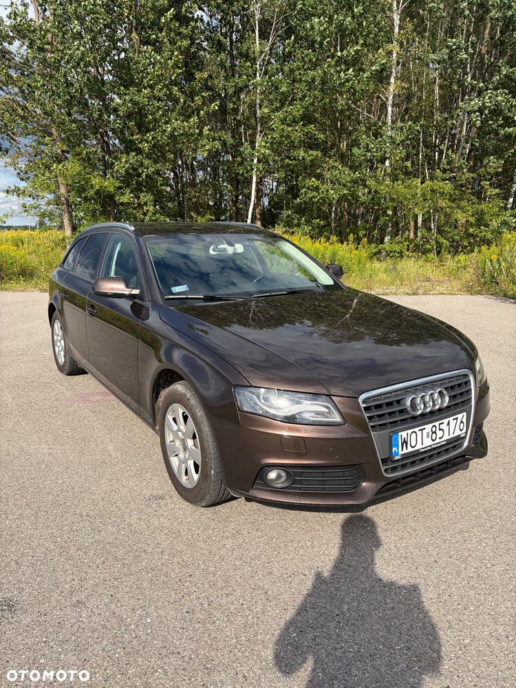 Audi A4 Avant - 4