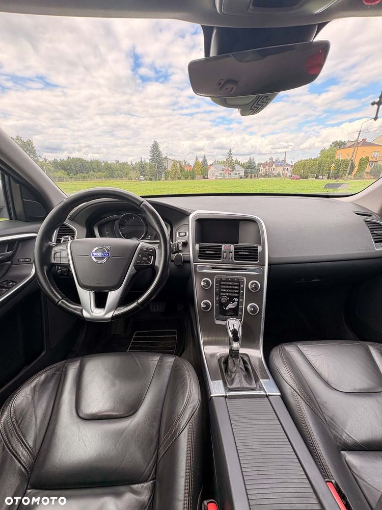 Volvo XC 60 D4 Drive-E Momentum - 12