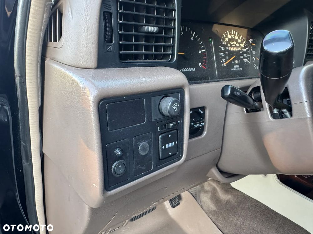 Lexus LX - 30