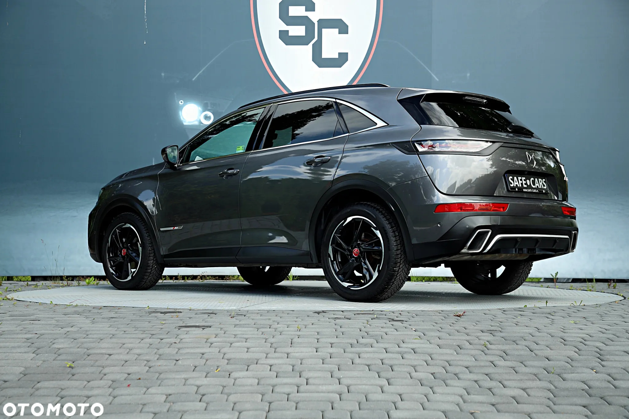 DS Automobiles DS 7 Crossback 1.6 PureTech Performance Line + - 7