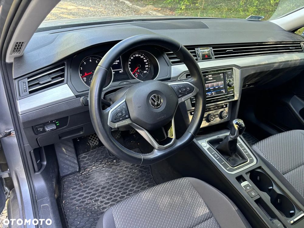 Volkswagen Passat 1.5 TSI EVO Business - 26
