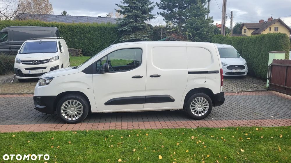 Toyota PROACE CITY L1 1.5d-102PS 3 OSOBY 100000km - 2