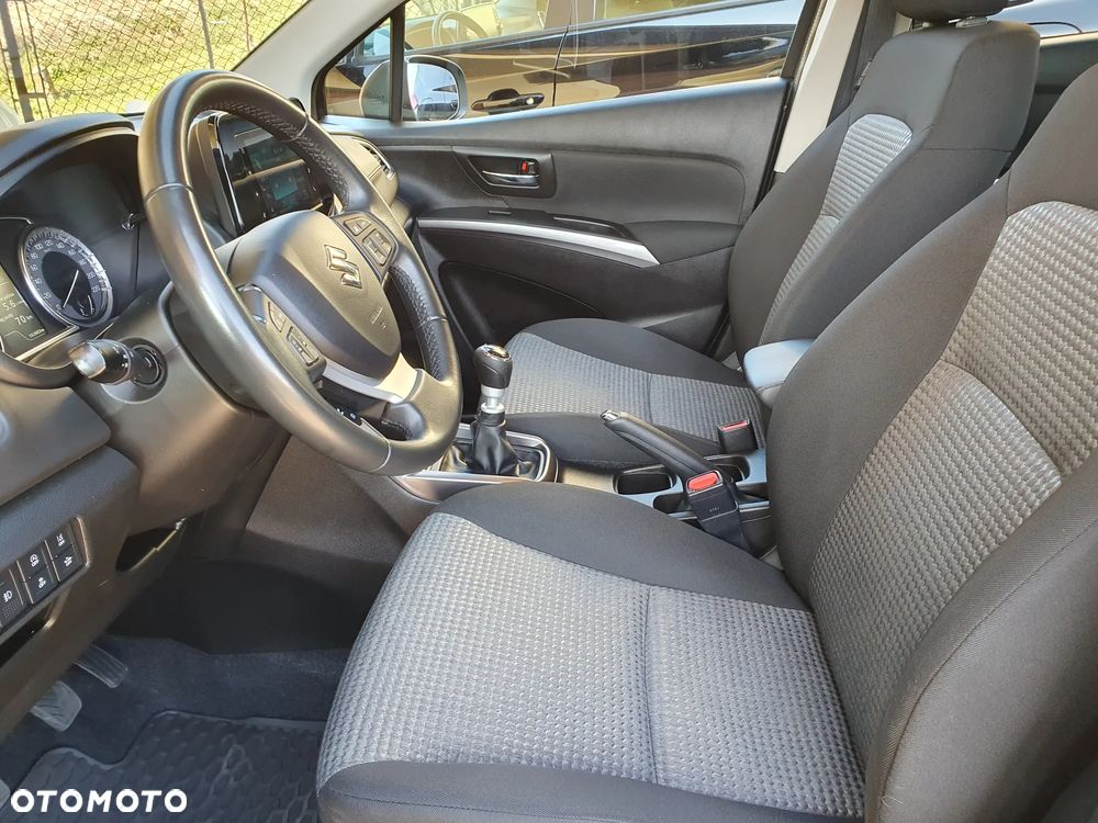 Suzuki SX4 S-Cross - 16