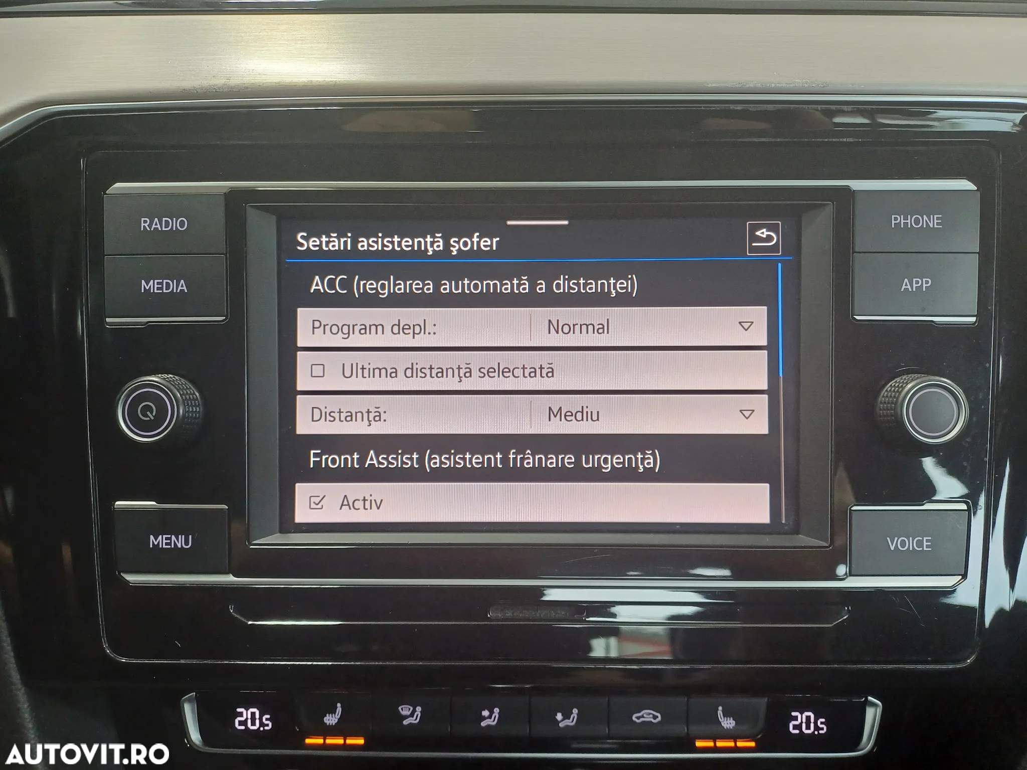 Volkswagen Passat 2.0 TDI DSG Highline - 20