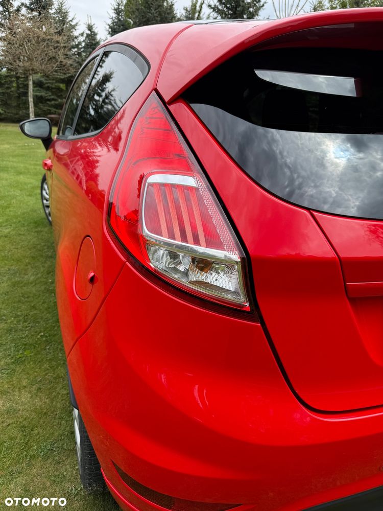 Ford Fiesta - 12