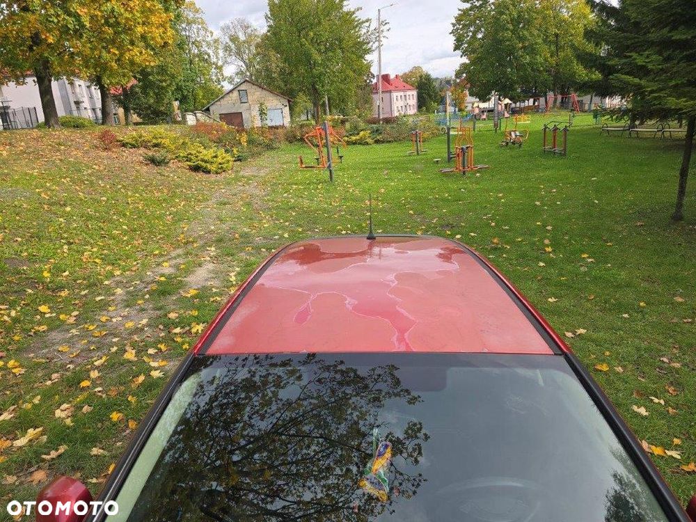 Citroën C4 1.6 HDi Advance - 21