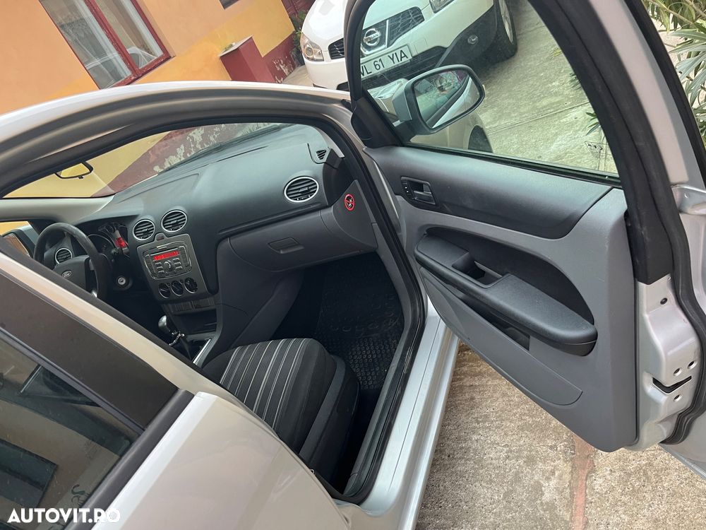 Ford Focus - 5