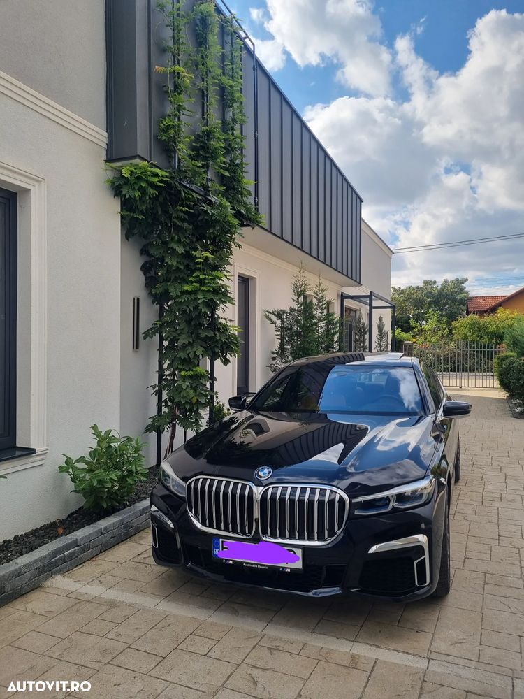 BMW Seria 7 745e - 1