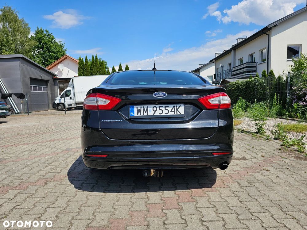 Ford Fusion - 4