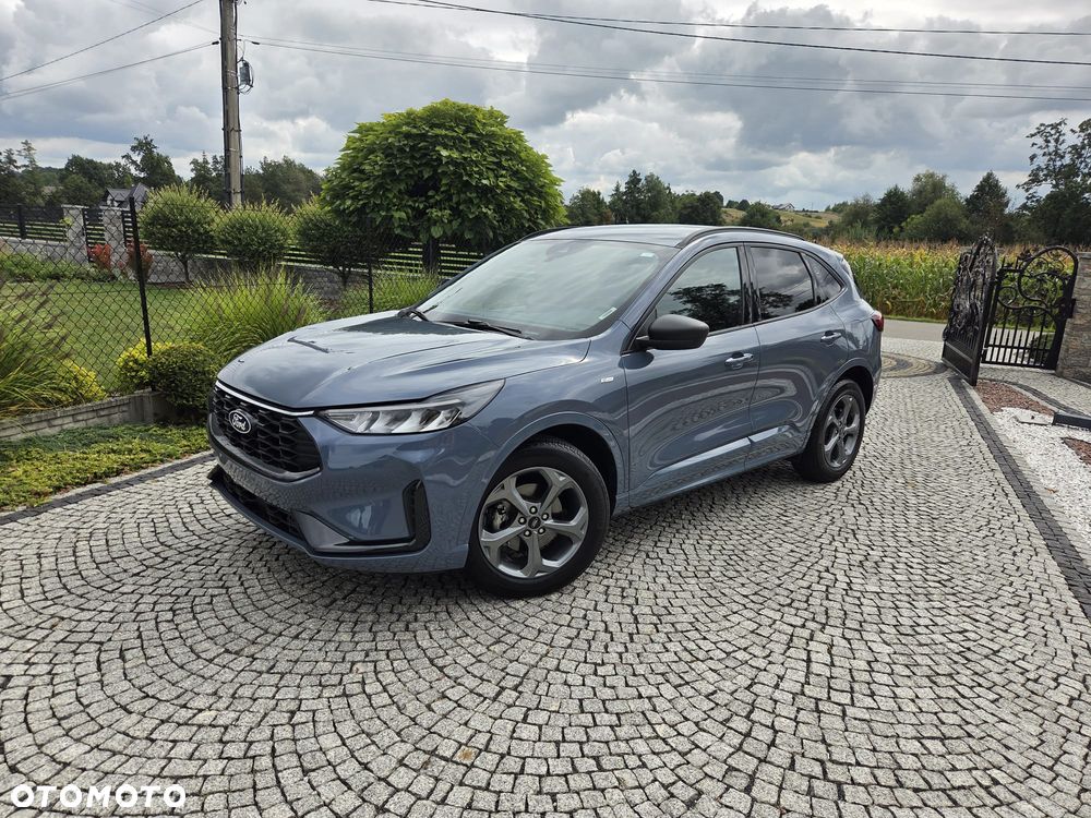 Ford Kuga - 35