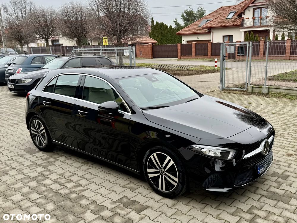 Mercedes-Benz Klasa A 180 Style 7G-DCT - 26