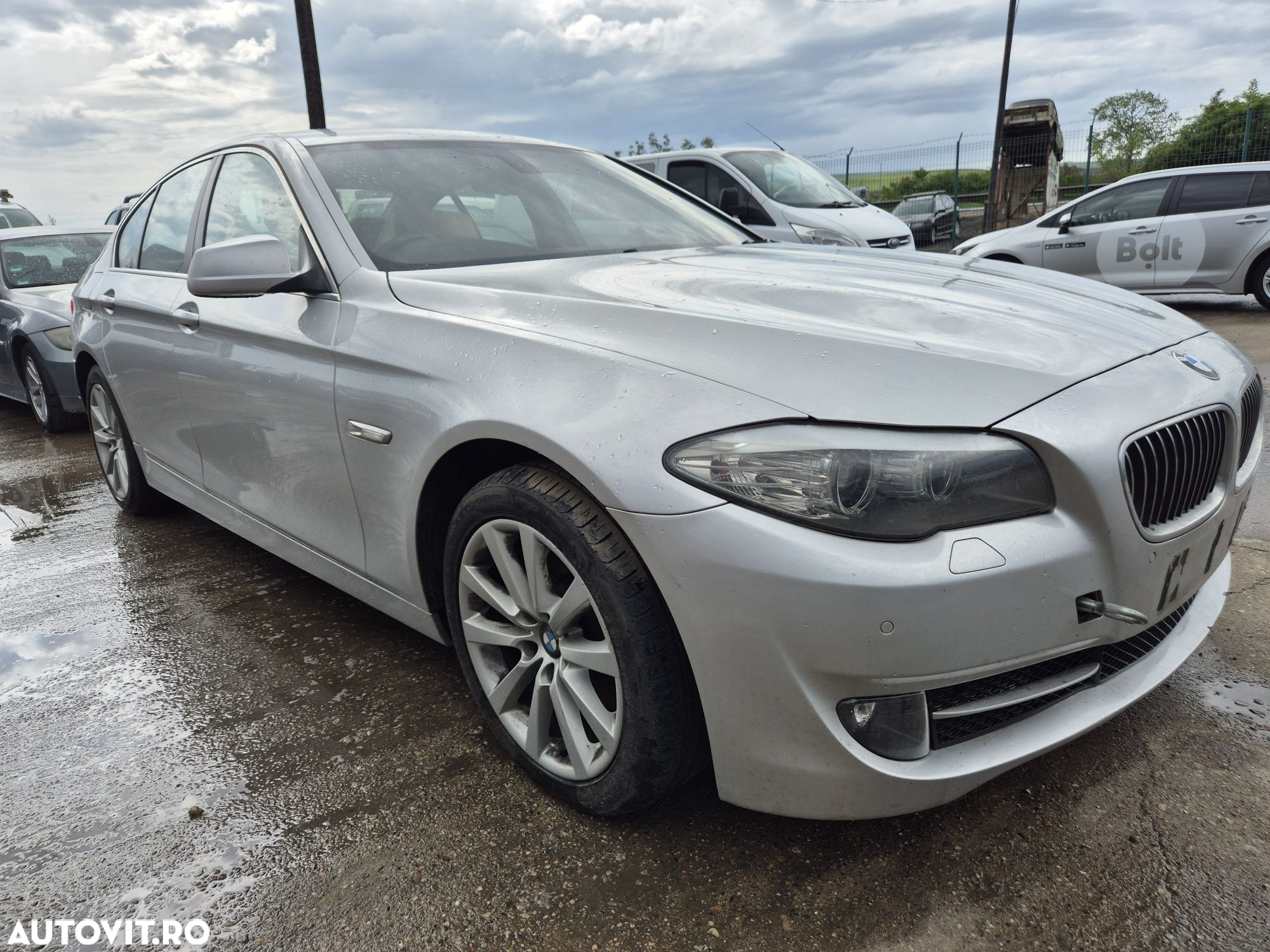 Dezmembram BMW F10 2011 2.0d N47D20C AUTOMAT - 2
