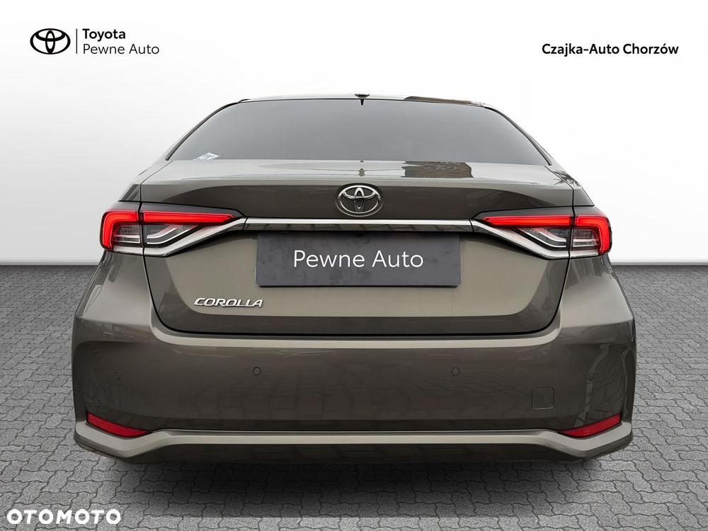 Toyota Corolla - 4