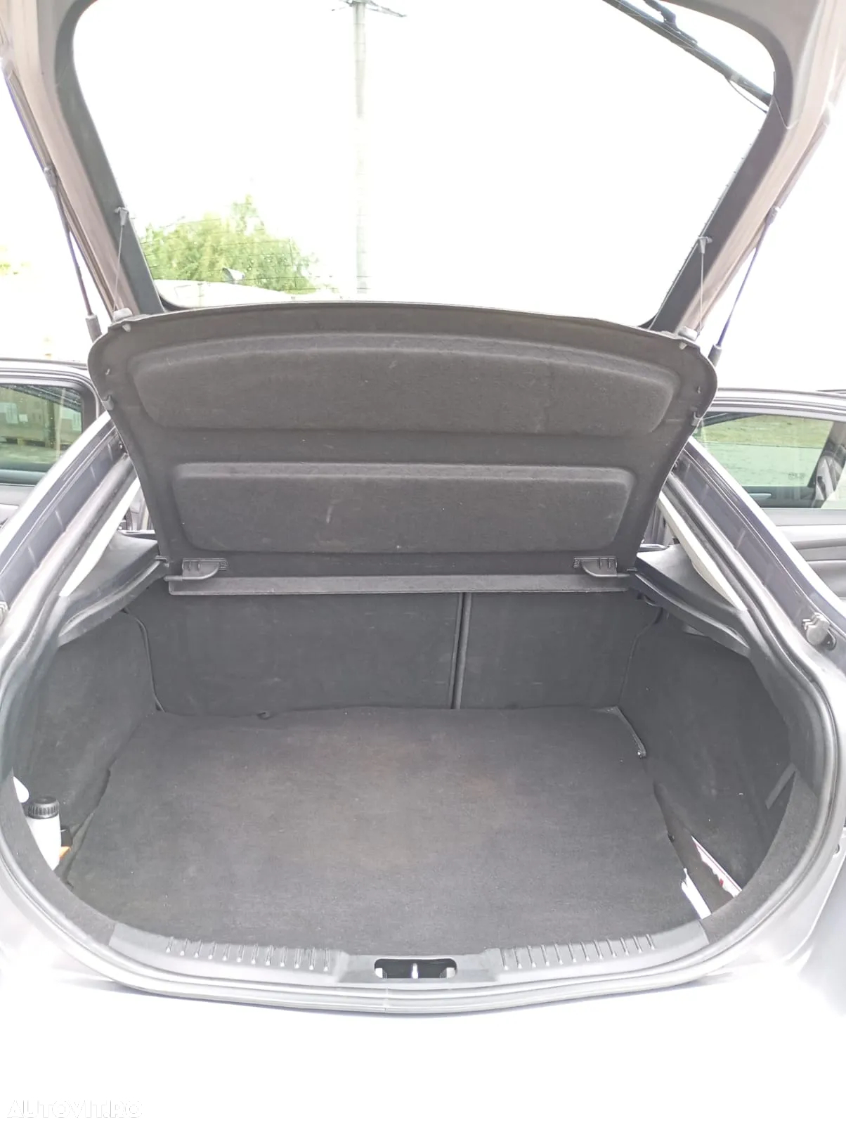 Ford Mondeo - 7