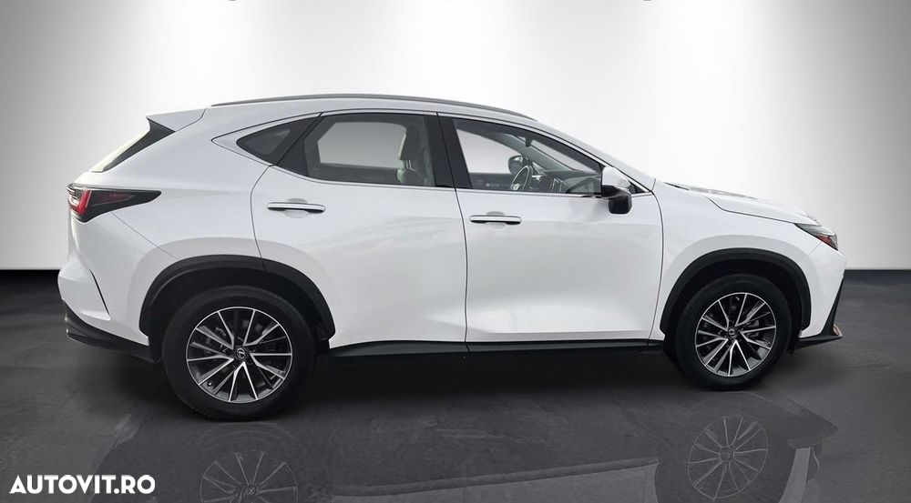 Lexus Seria NX 350h - 7