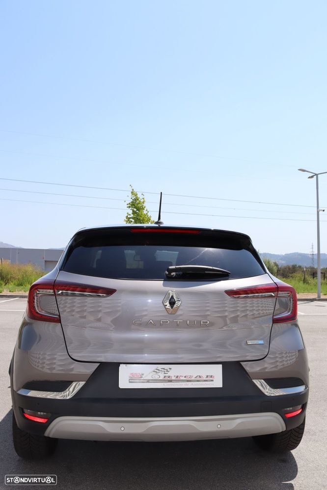 Renault Captur - 23