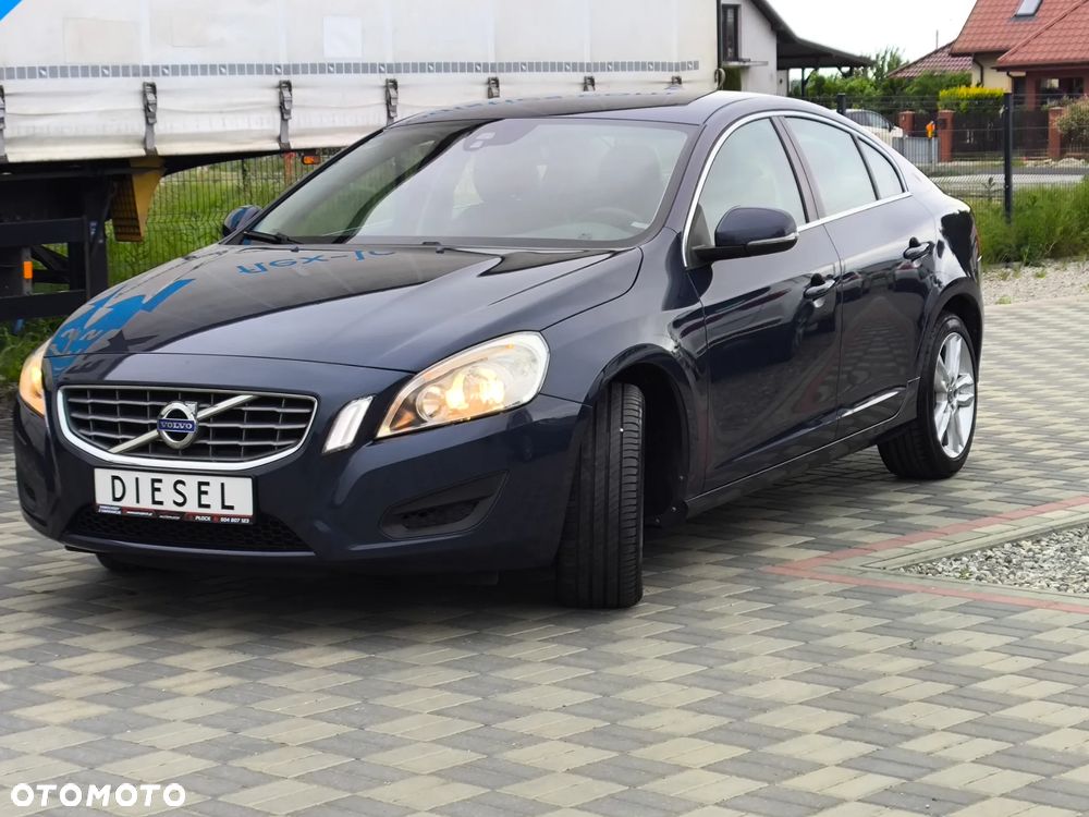 Volvo S60 D3 Momentum - 3