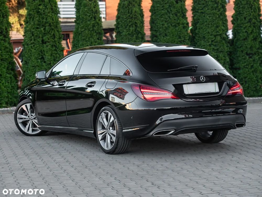 Mercedes-Benz CLA - 10
