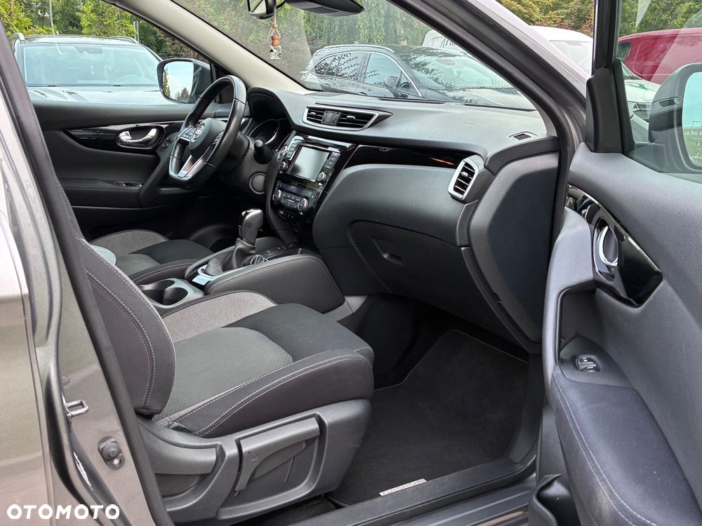Nissan Qashqai 1.3 DIG-T DCT N-MOTION - 11