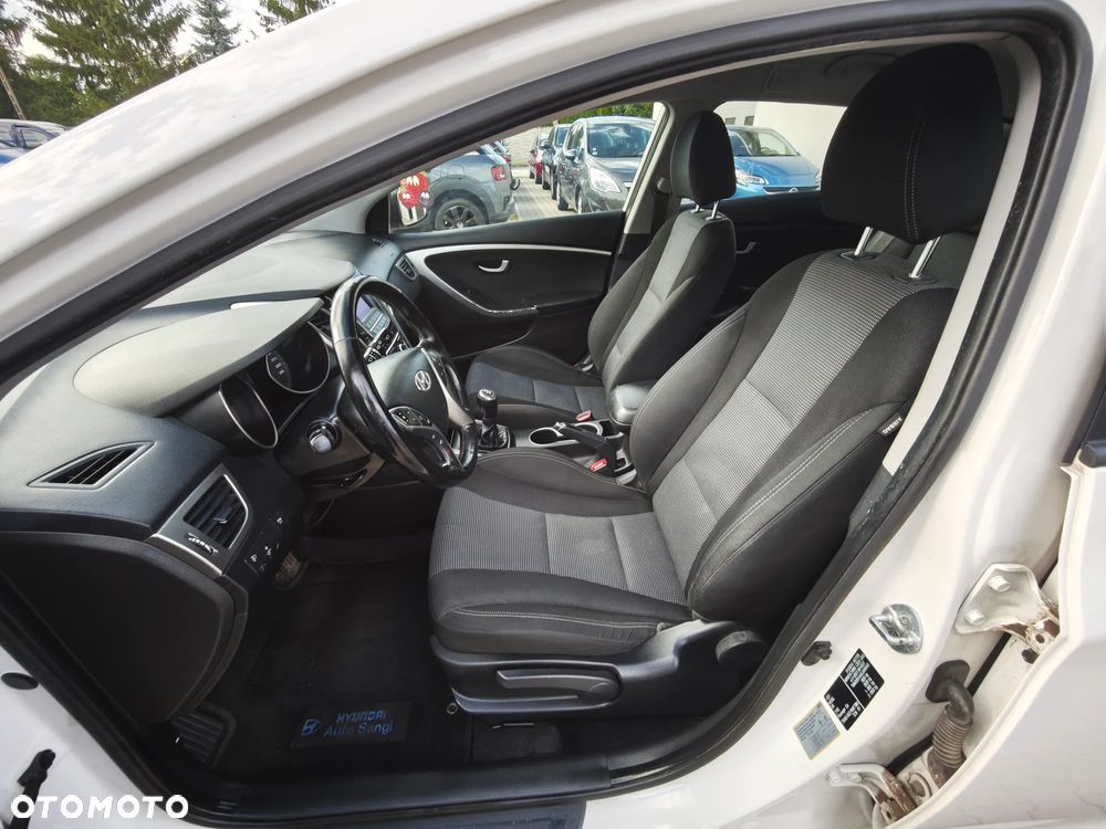 Hyundai i30 1.4 Classic - 23