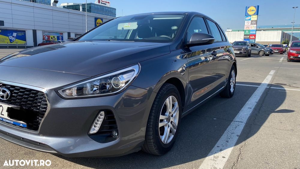 Hyundai i30 1.4 100CP 5DR M/T Comfort - 1