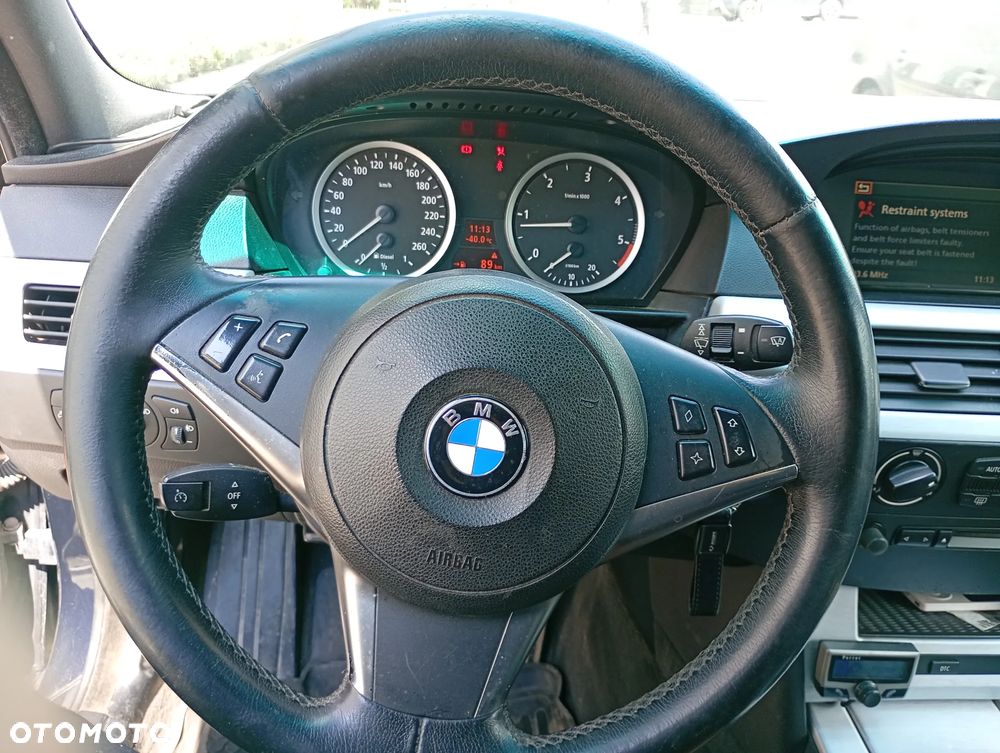 BMW Seria 5 520d - 15