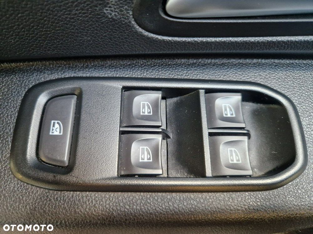 Dacia Duster - 11