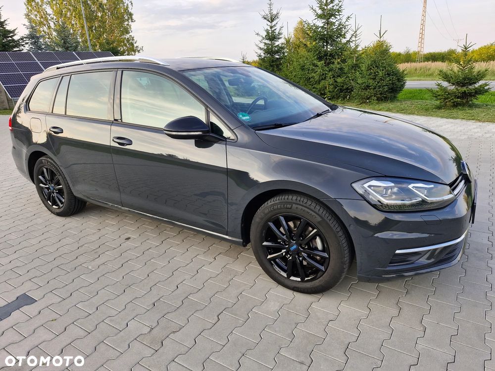 Volkswagen Golf - 29