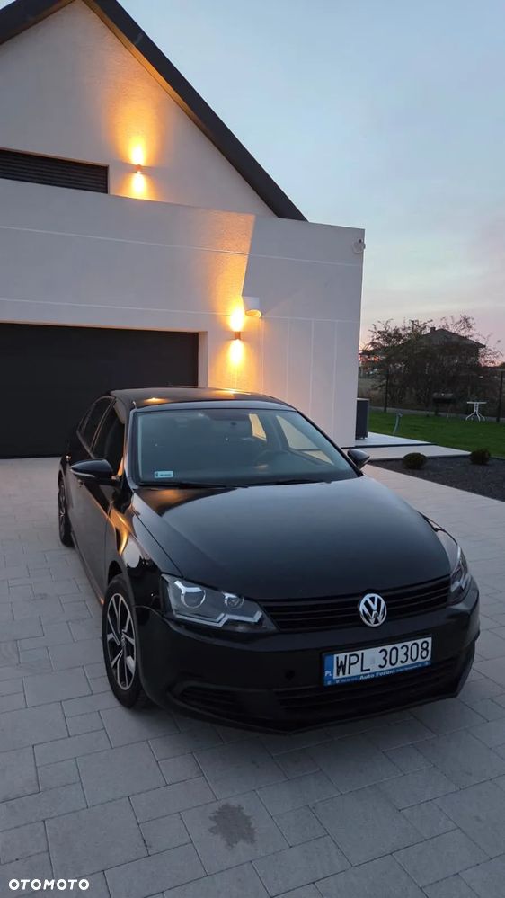 Volkswagen Jetta 1.6 TDI BMT Comfortline - 3
