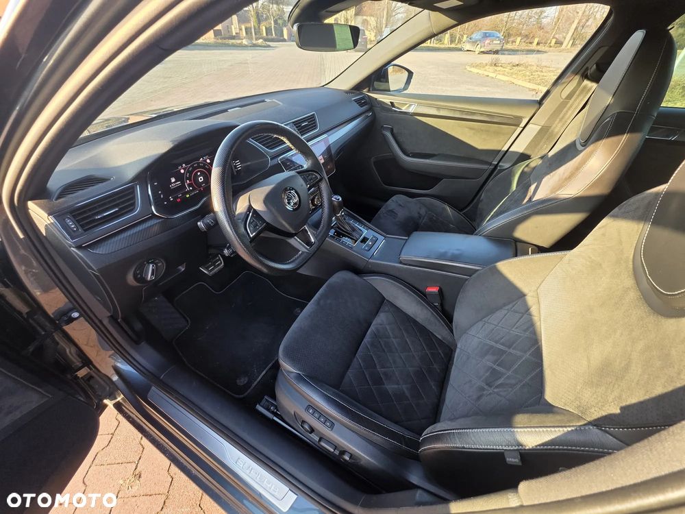 Skoda Superb 2.0 TSI 4x4 DSG Sportline - 7