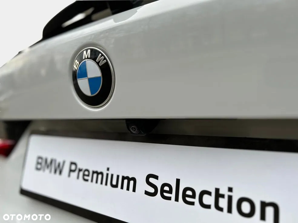 BMW Seria 3 318i M Sport - 13