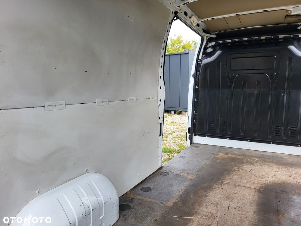 Renault Master - 22