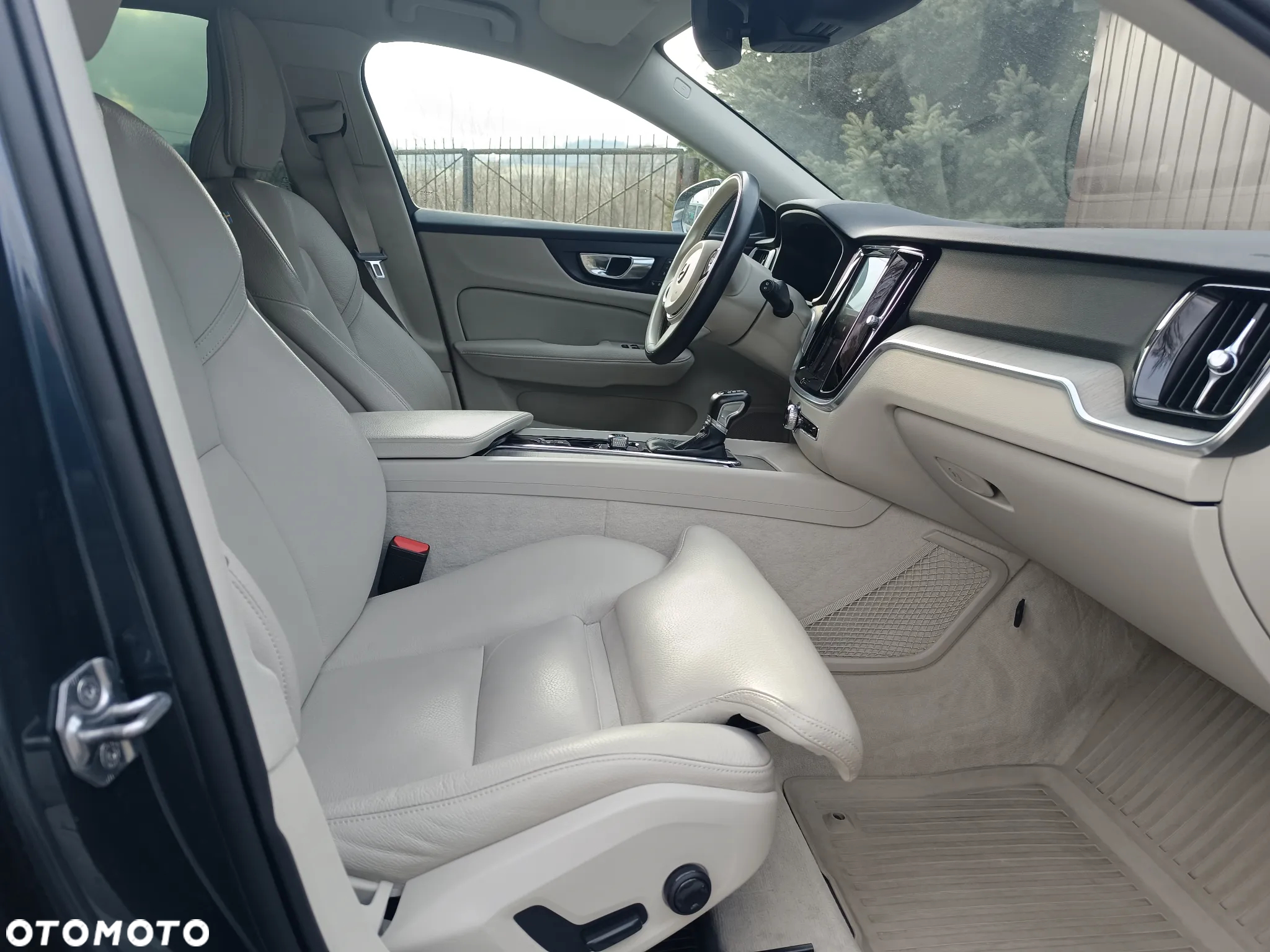 Volvo V60 D4 Inscription - 9