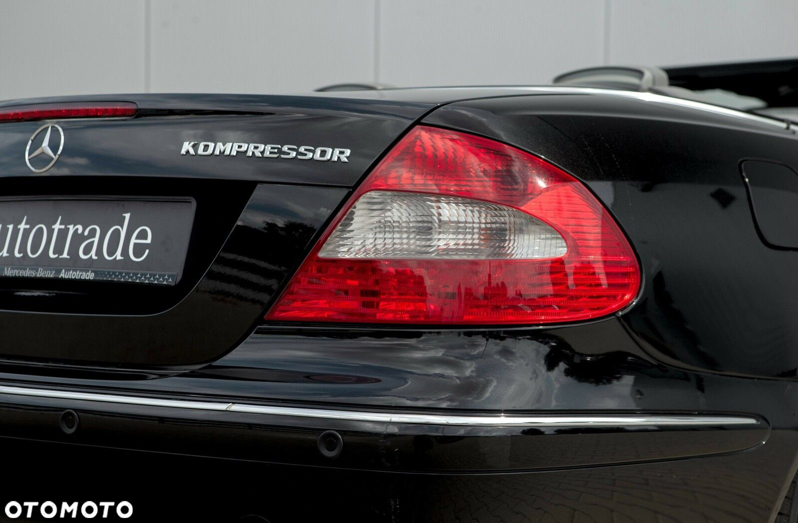 Mercedes-Benz CLK - 10