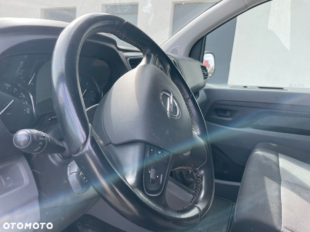 Opel VIVARO - 9